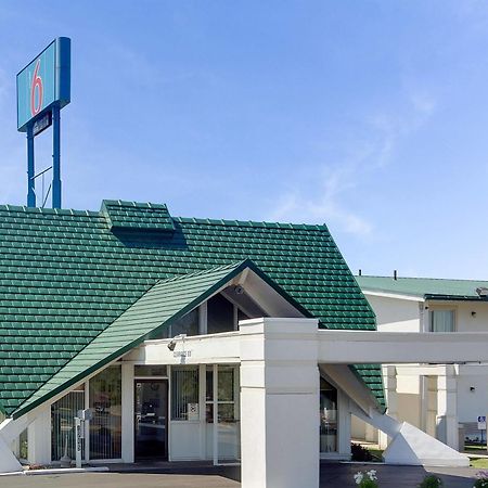 Motel 6-Geneva, Oh Exterior foto